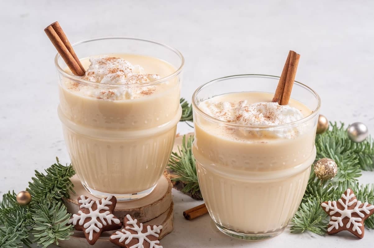eggnog fatto in casa ricetta cocktail di natale