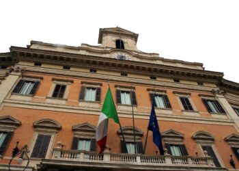 Manovra Meloni 2026 approvazione