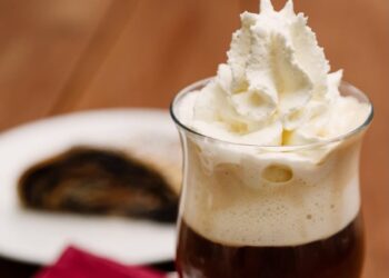 einspanner caffè di vienna con panna