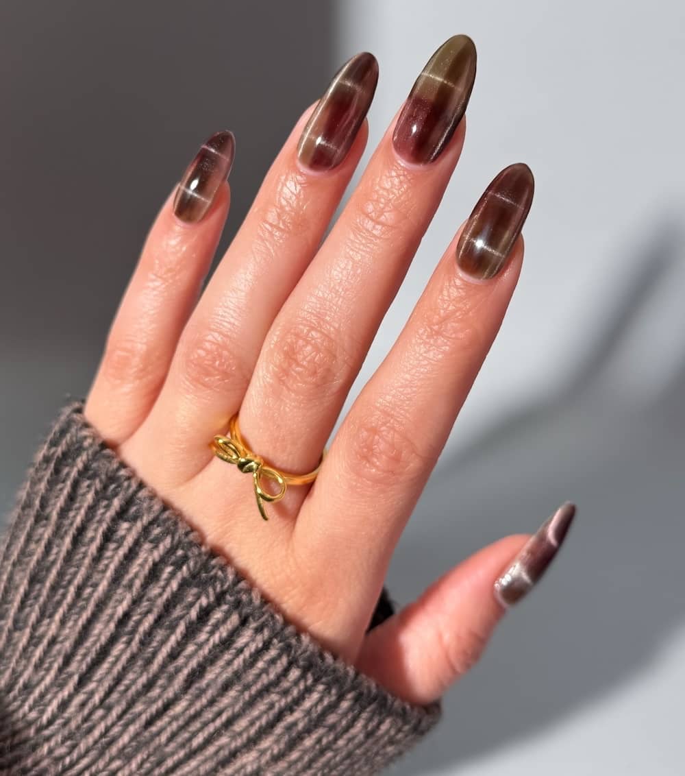 nail art velvet cat-eye inverno 2026