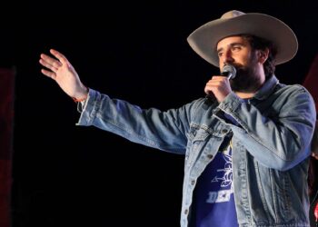 I romantici canzone Sanremo 2026 Tommaso Paradiso