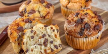 muffin con gocce di cioccolato preparati in casa