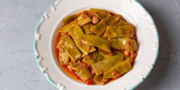 taze fasulye fagiolini alla turca con pomodoro e olio