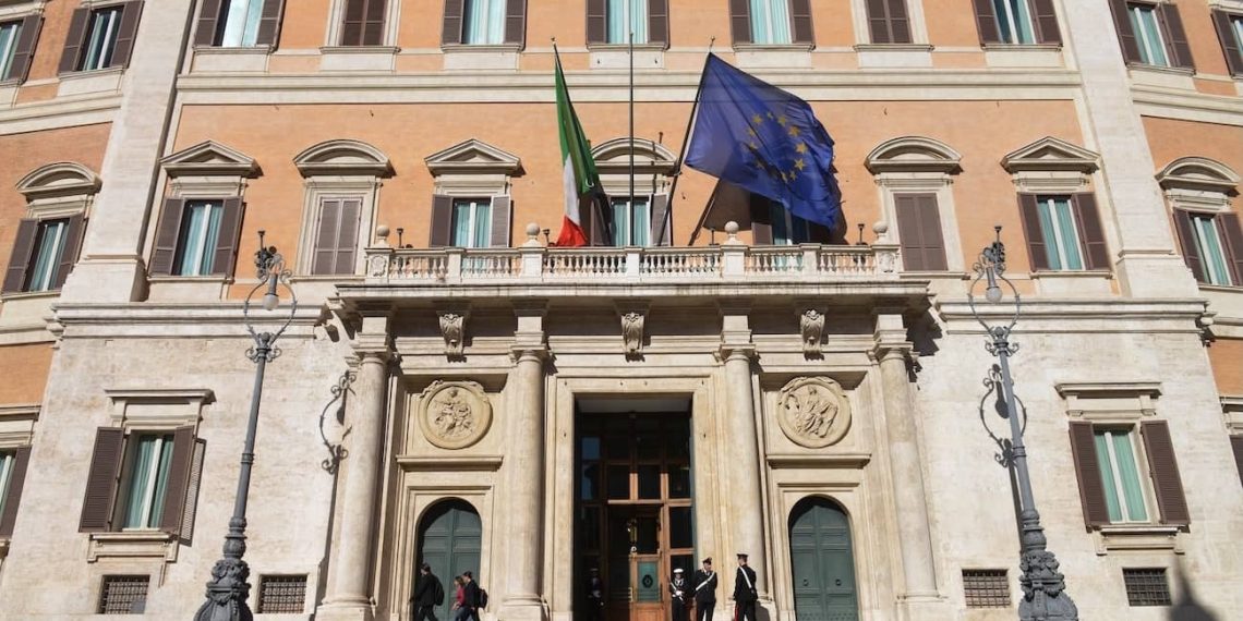 Sondaggi politici in Italia aggiornati