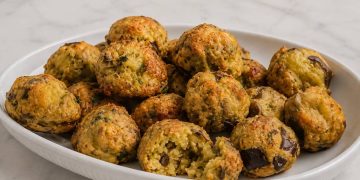 polpette di melanzane al forno in vassoio